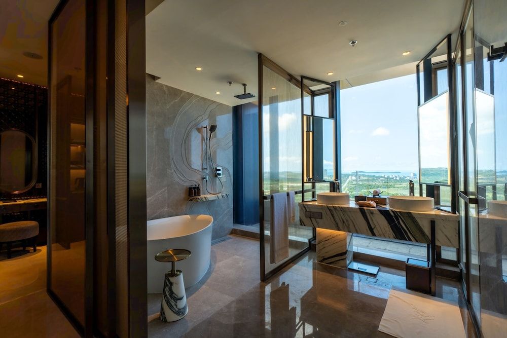 Arjuna Solitaire Hotel Premier King 10