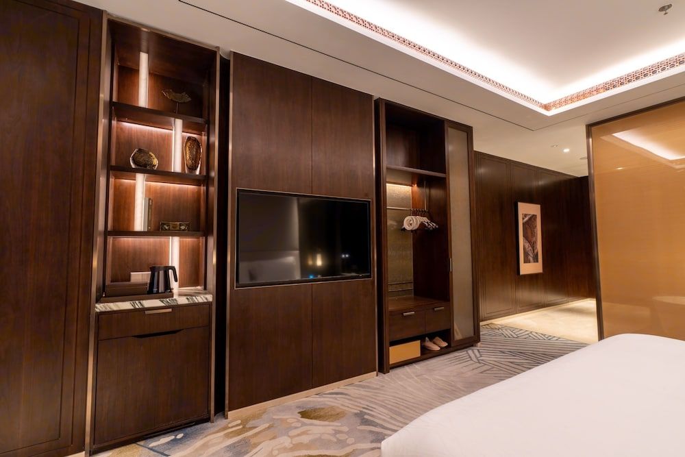 Arjuna Solitaire Hotel Premier King 3