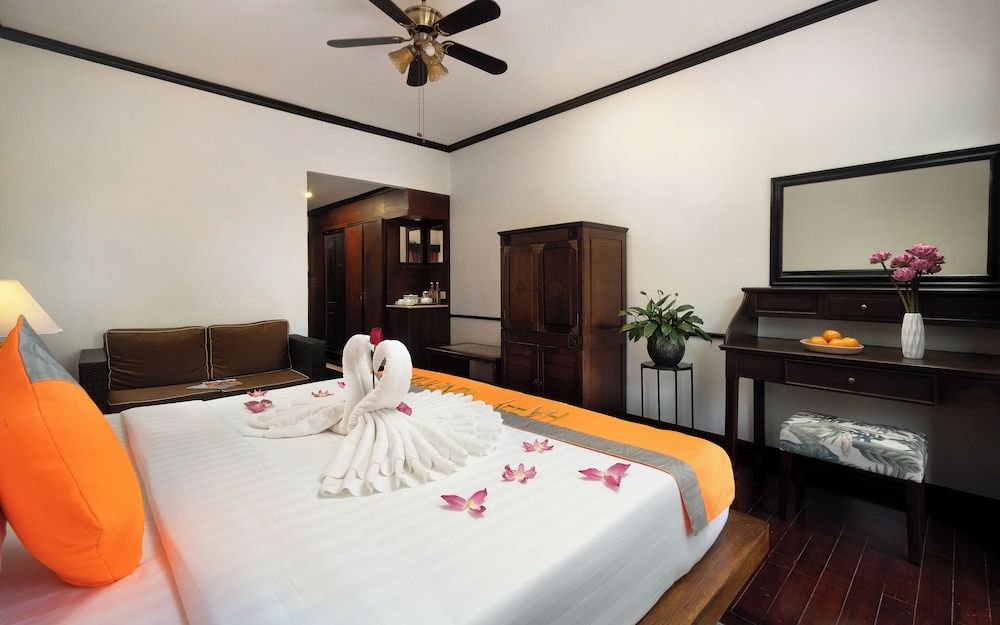 Le Grande Indochine Hotel Deluxe Double or Twin 7