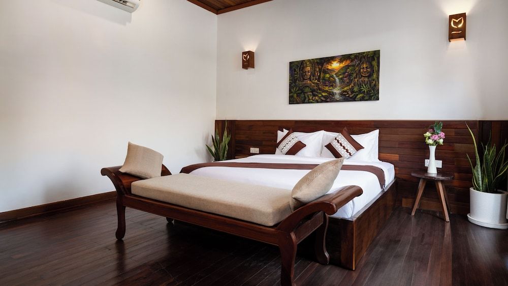 Deluxe Double Room, Pool View