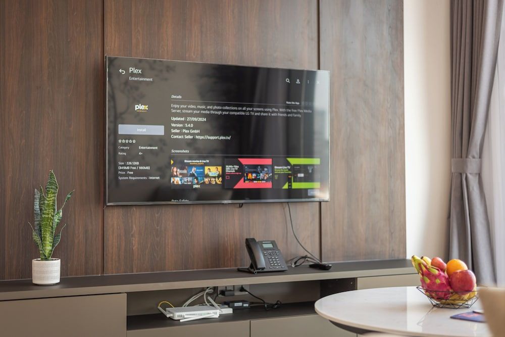 Grand Mansion One Bedroom Apartment 9