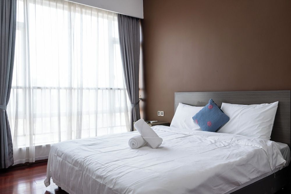 Family Apartment, City View