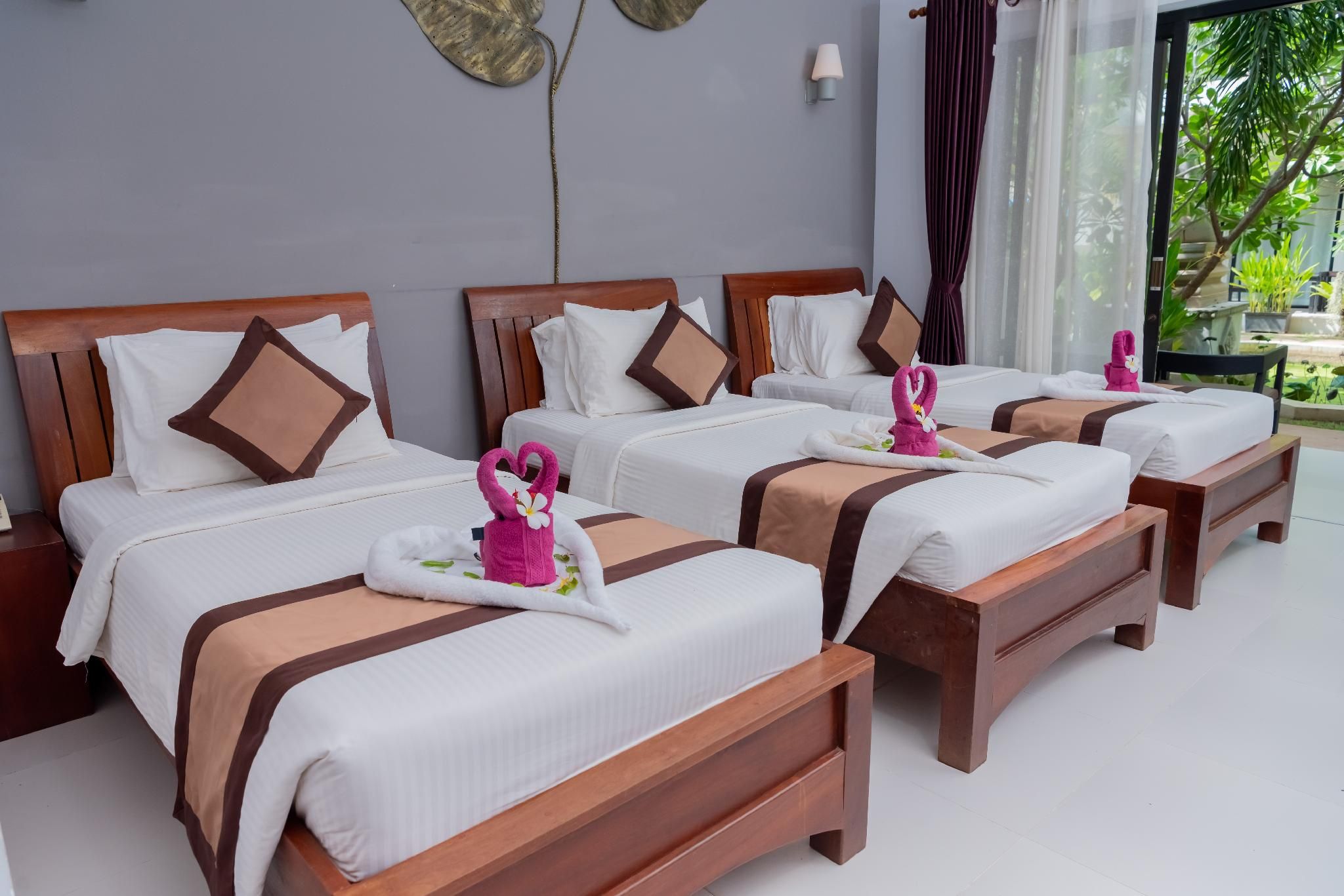 Superior Triple Room with Balcony
