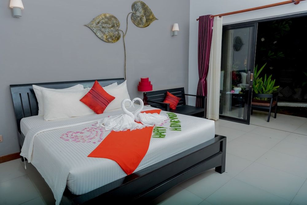 Superior Double Room, Balcony, Pool View