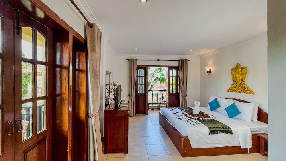 Cabana Double or Twin with Balcony Pool View