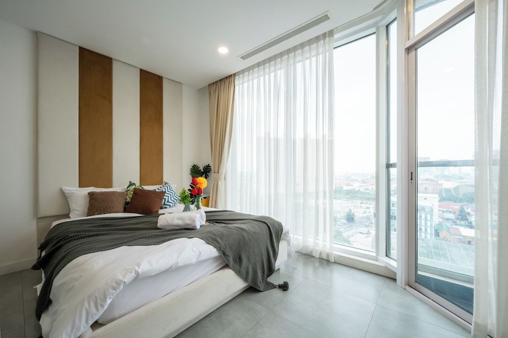 Basic Apartment, 2 Bedrooms, Balcony, City View