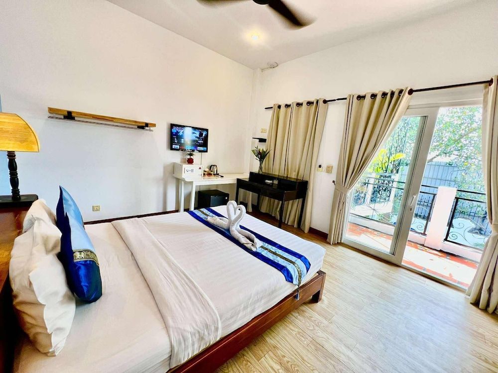 Pride Villa Cambodia Deluxe Room, 1 Queen Bed 4