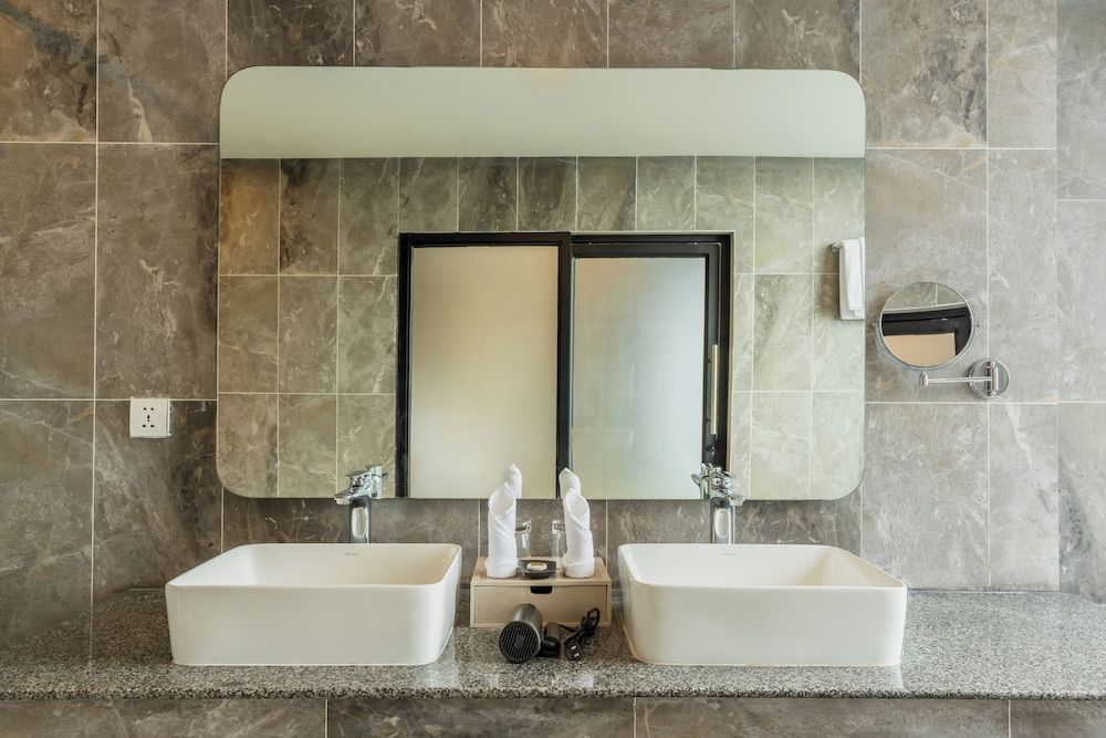 Otres Beach Hotel Family Suite 18