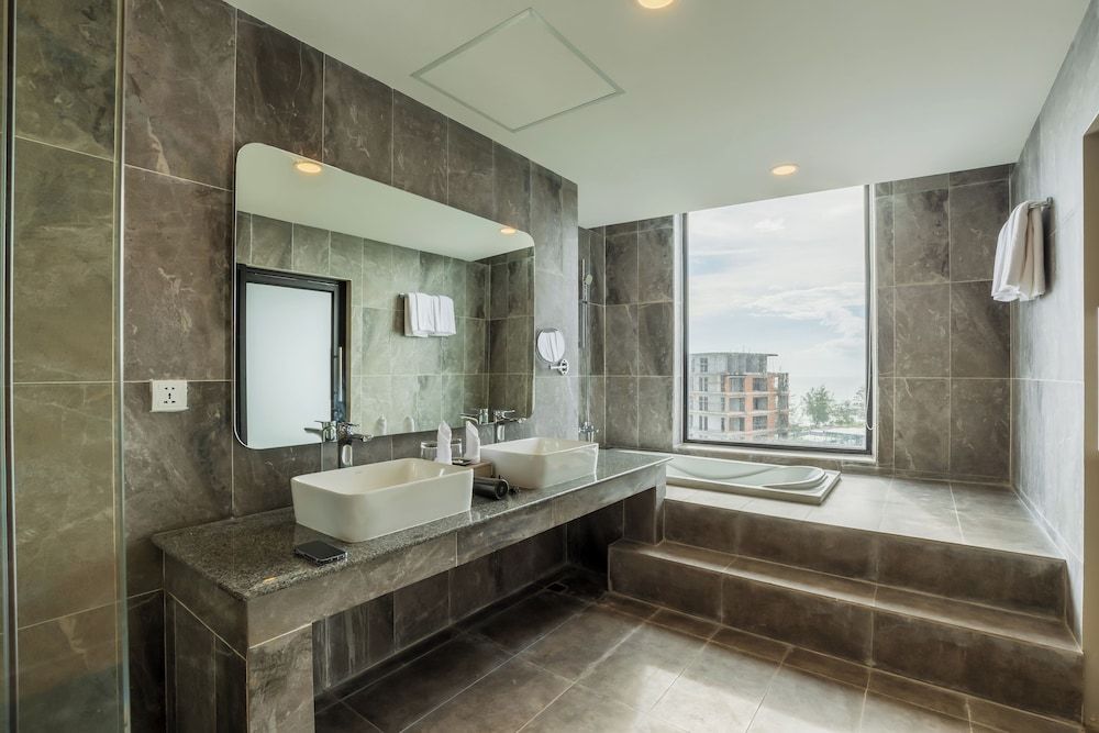 Otres Beach Hotel Family Suite 16