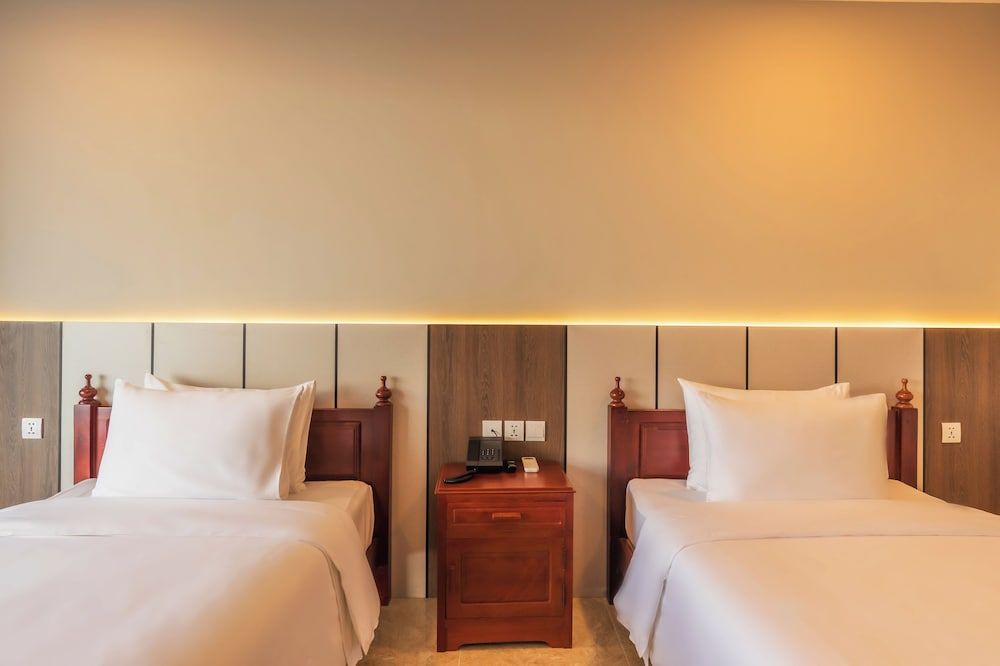 Otres Beach Hotel Standard Twin Room 6