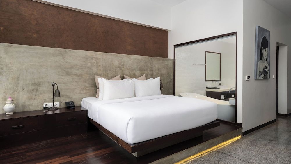 Shintana Saya La Maison Deluxe King Room - Free Laundry + Airport Pick-Up 7