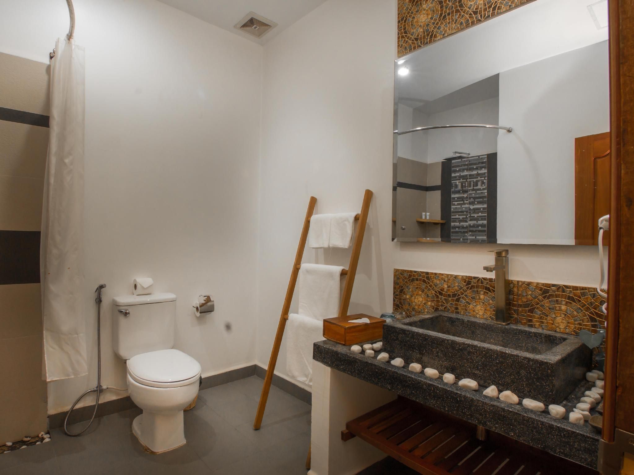 Deluxe Double Room with Balcony and Pool view