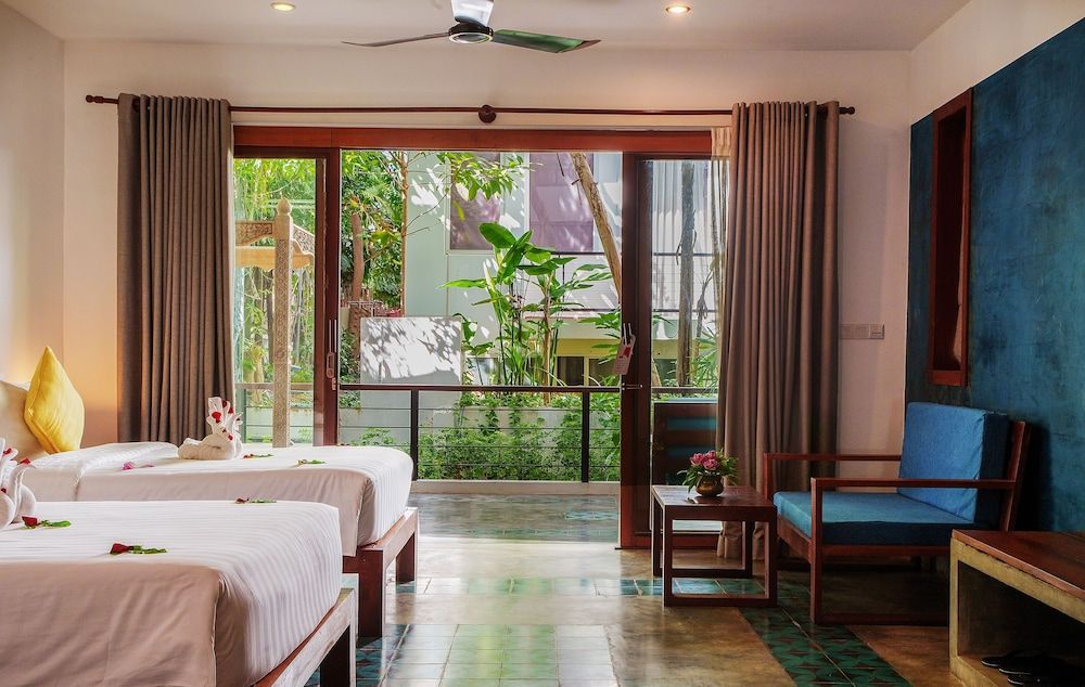 SAKABAN Suite Deluxe Twin Room, 2 Twin Beds, Balcony, Garden View 4