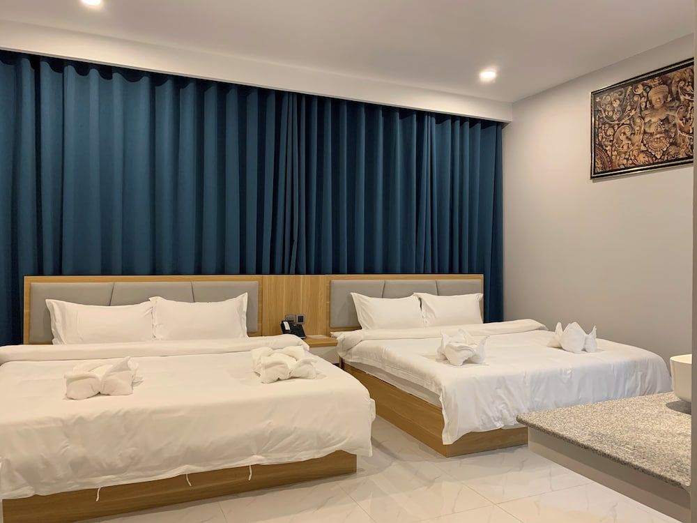 Deluxe Quadruple Room