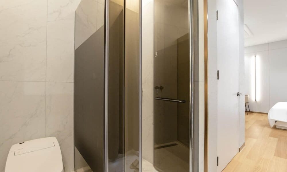 Uiwang Milos Hotel Deluxe Superior Room 3