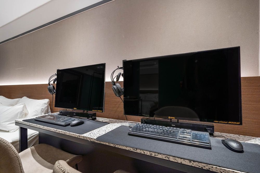 Jecheon The Wall Hotel Superior Room 5