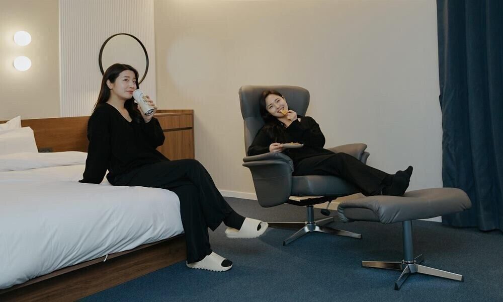 Anook Hotel Suwon Suite 3