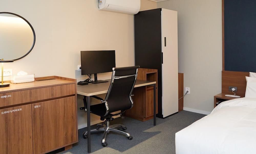 Anook Hotel Suwon Standard Double Room 3