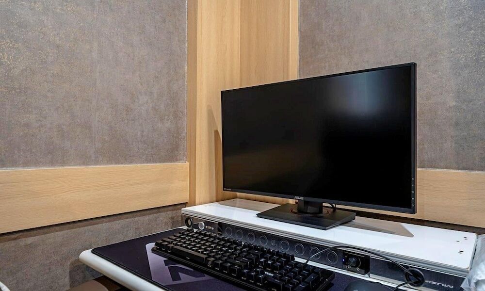 Chungju Bali Hotel Deluxe Double Room 6