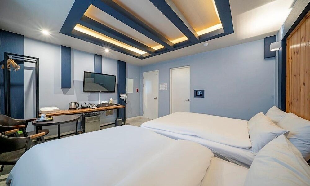 Chungju Bali Hotel Twin Room 2