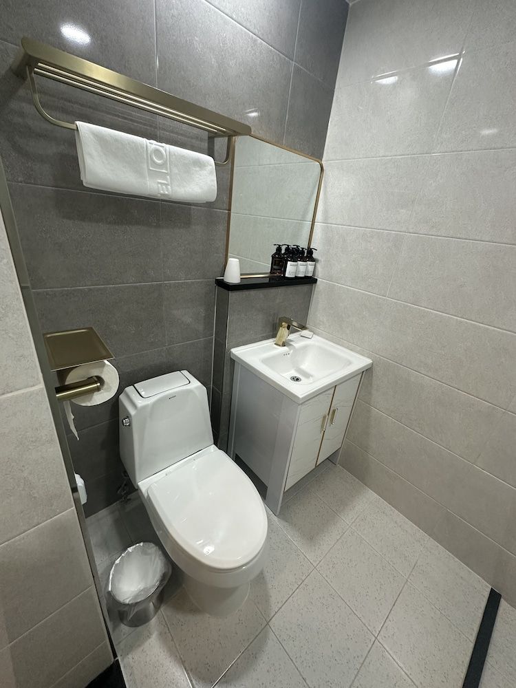 The on tourist hotel Deluxe Double Room 6