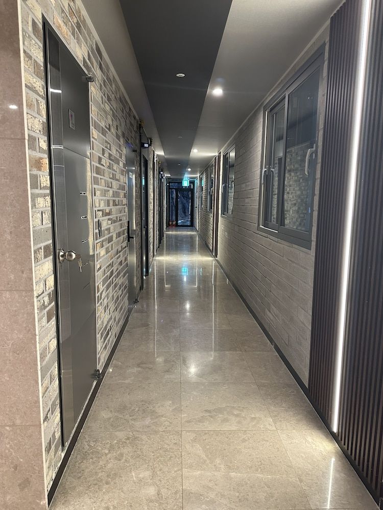 The on tourist hotel Deluxe Double Room 4