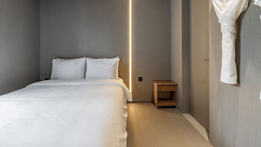 DAYONESTAY Standard Double Room 3