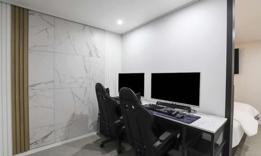 JECHEON NO.25 HOTEL Deluxe Double Room 7