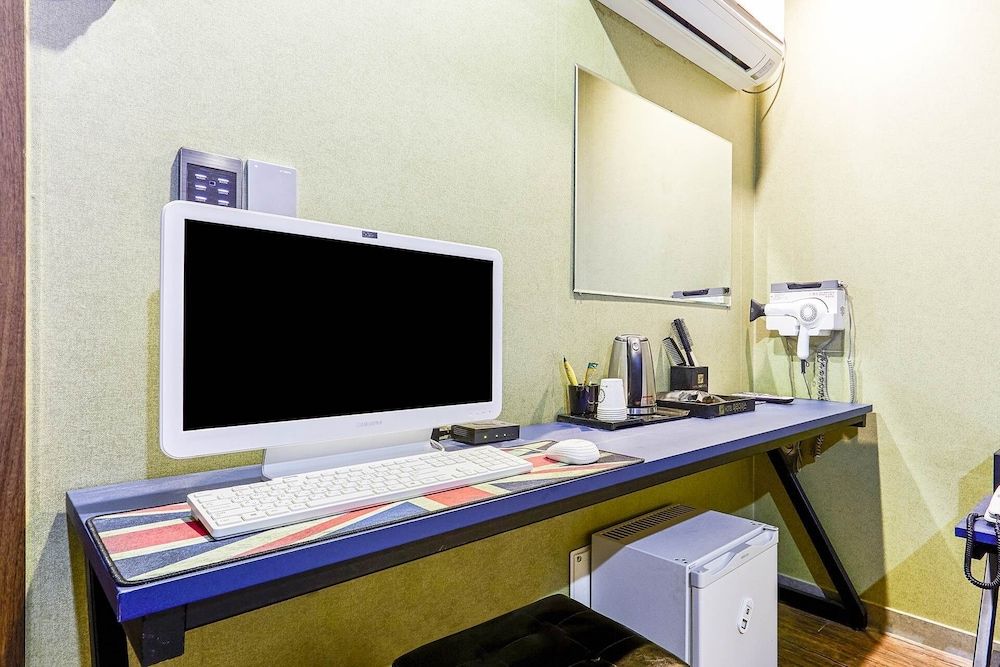 Paradise Hotel Standard Double Room, City View 3