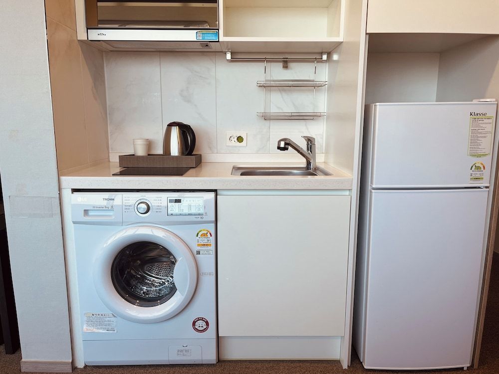 Yongin Triny Hotel Royal Twin Room 7