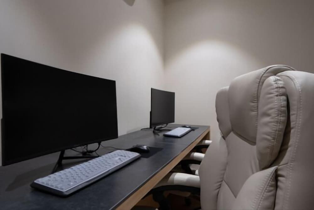 no25hotel Gaming Room 6