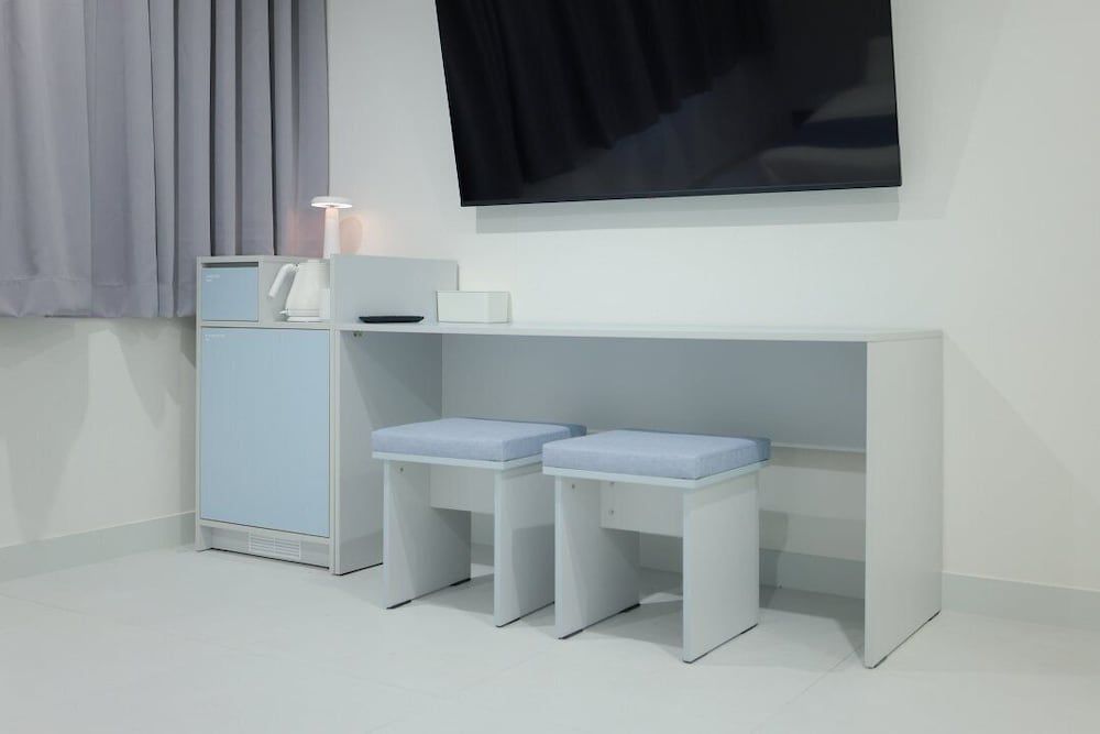 Aank Air Hotel Jinju Standard 4