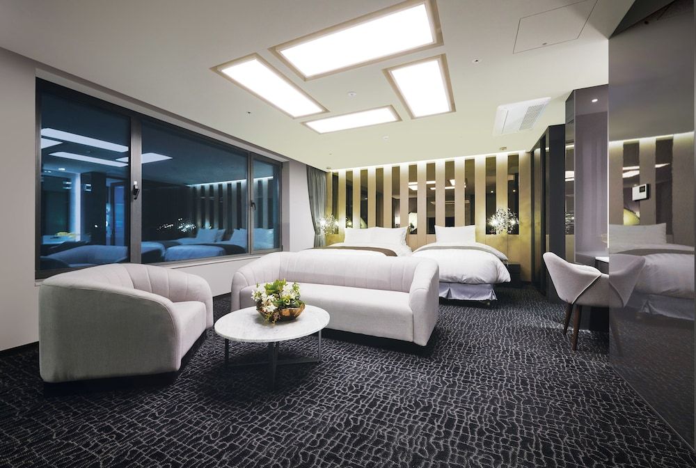 Jeongseon JS Grand Palace Hotel