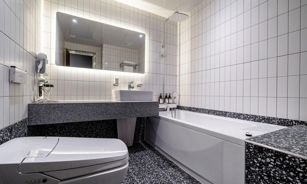 Urban Brown Hotel Chungju City Hall Twin Room 7