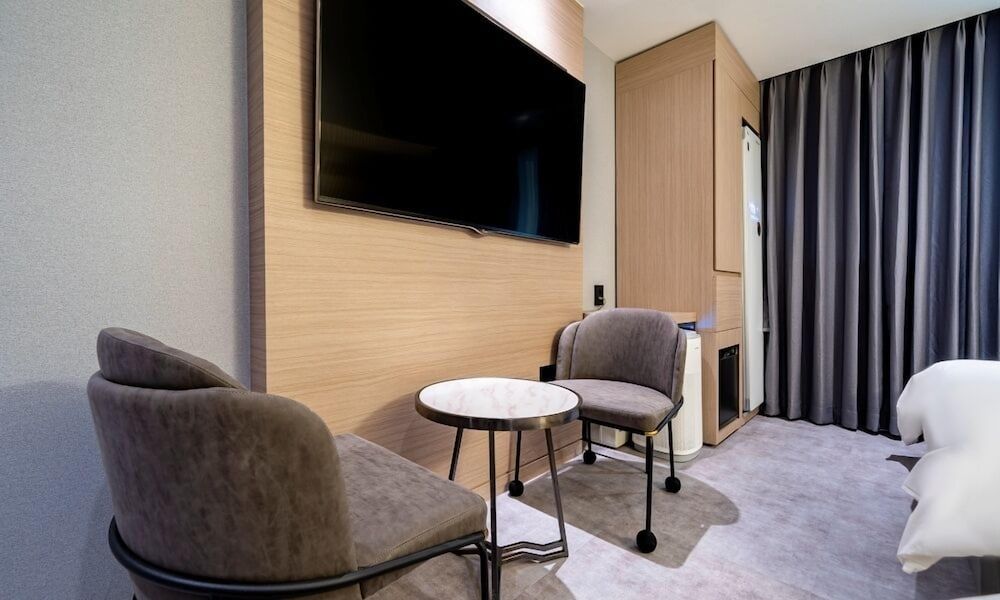 Urban Brown Hotel Chungju City Hall Twin Room 6