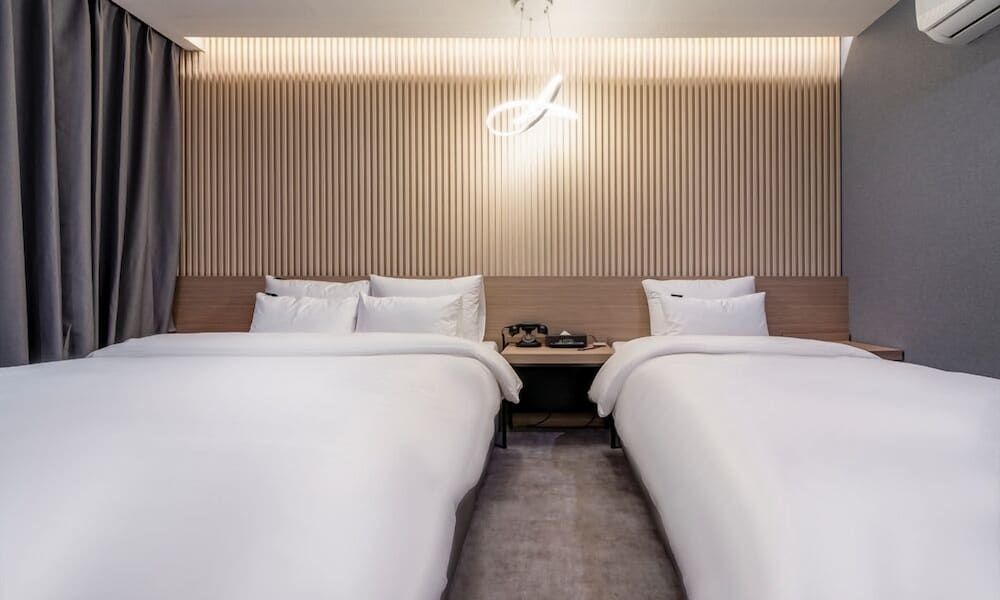 Urban Brown Hotel Chungju City Hall Twin Room 4