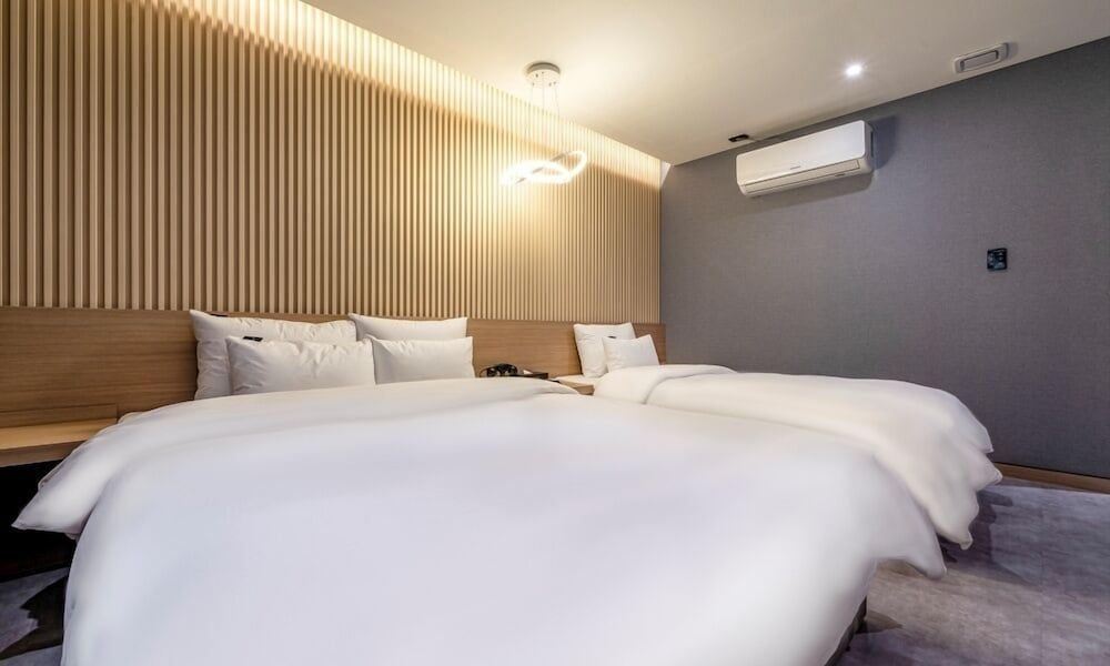 Urban Brown Hotel Chungju City Hall Twin Room 2