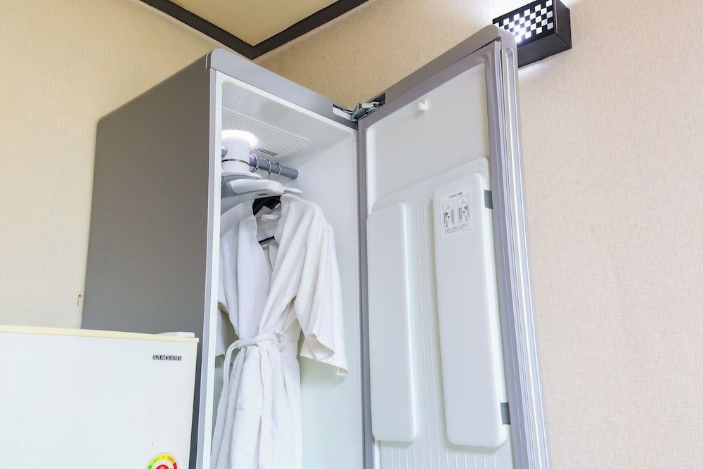 FromH J Hotel Osan Studio Suite 3