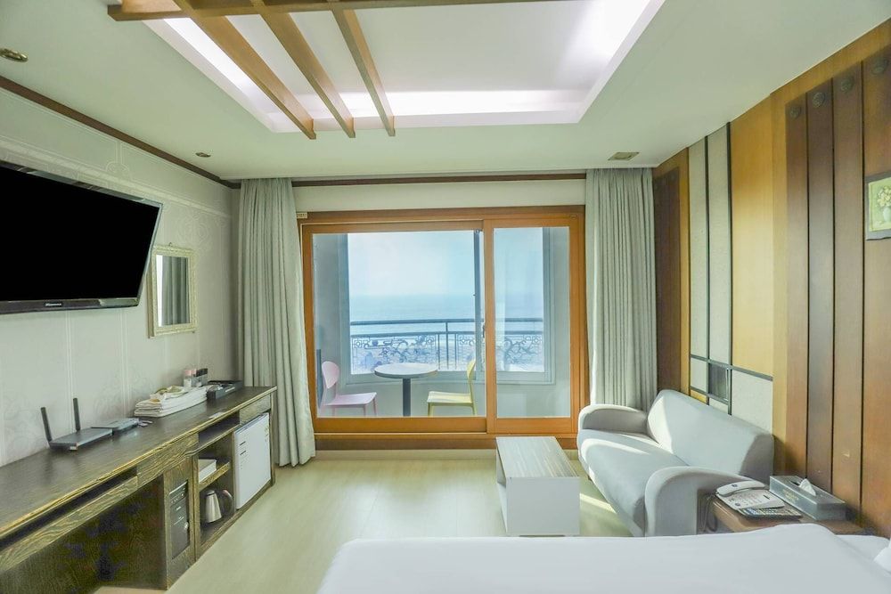 Bon Gaya Hotel Ocean-view standard 6