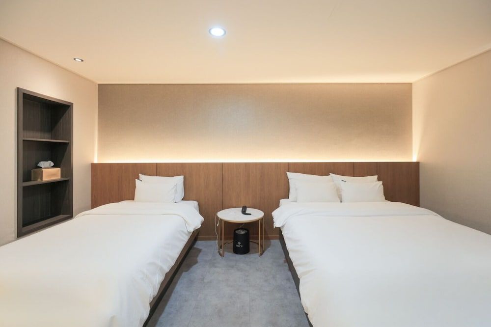 Hwaseong Stay13 Hotel Deluxe Twin Room, Non Smoking 5