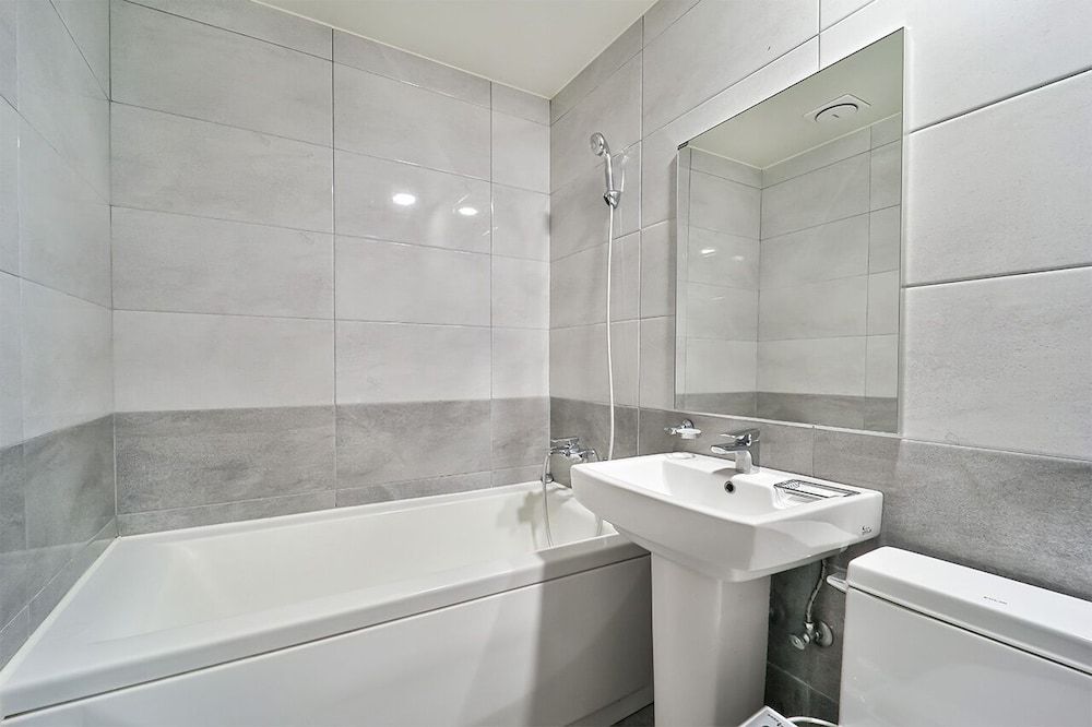 Anyang Livera Standard Double Room 5