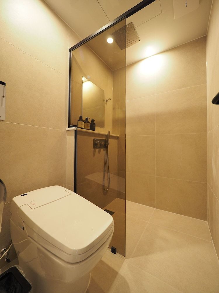 Daisy Hotel Standard Double Room, Non Smoking 6