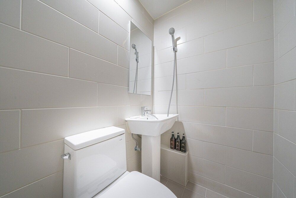 Hotel Nine Standard Room 6