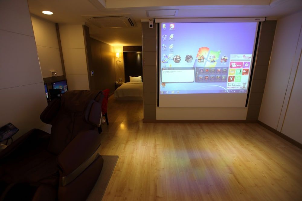 RIVER HOTEL NAMWON Business Suite 3