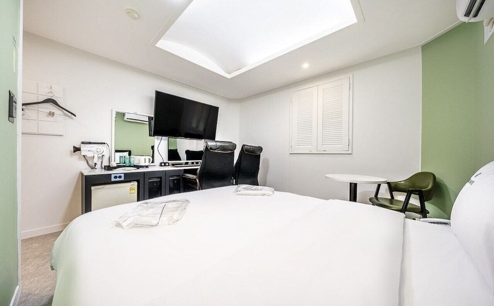 Gwangmyeong hotel Castle Superior Double Room 3