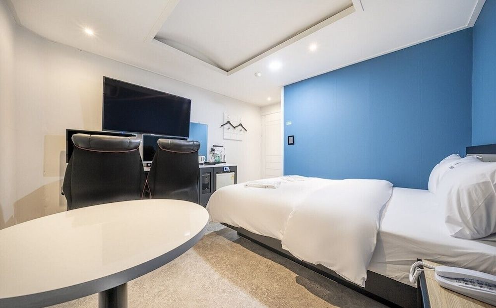 Gwangmyeong hotel Castle Superior Double Room 7