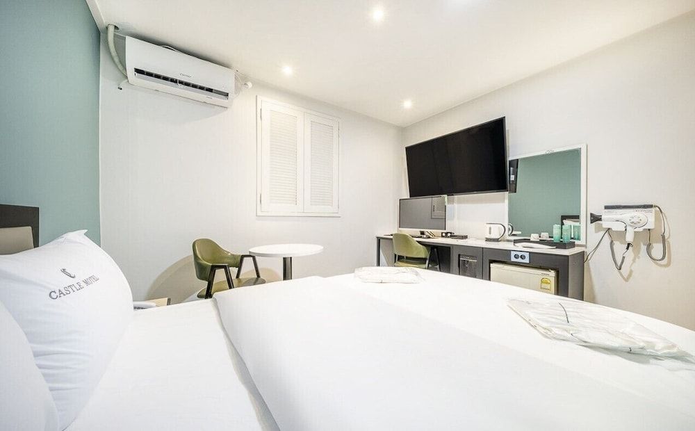 Gwangmyeong hotel Castle Deluxe Double Room 2