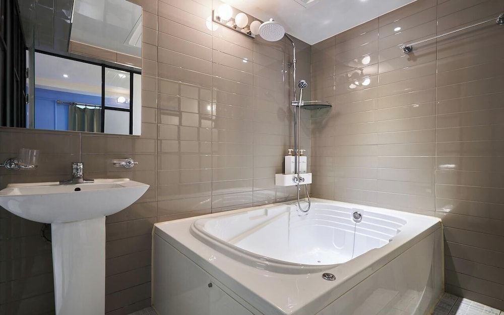 AVENUE HOTEL Grand Studio Suite 18