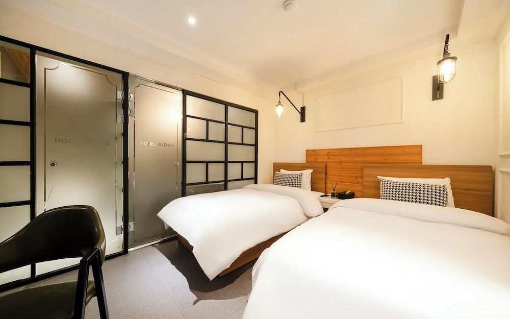 AVENUE HOTEL Business Twin Room 8