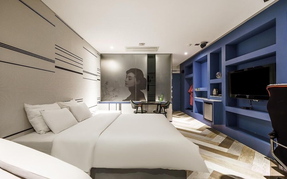 HOTEL ON Deluxe Room 2